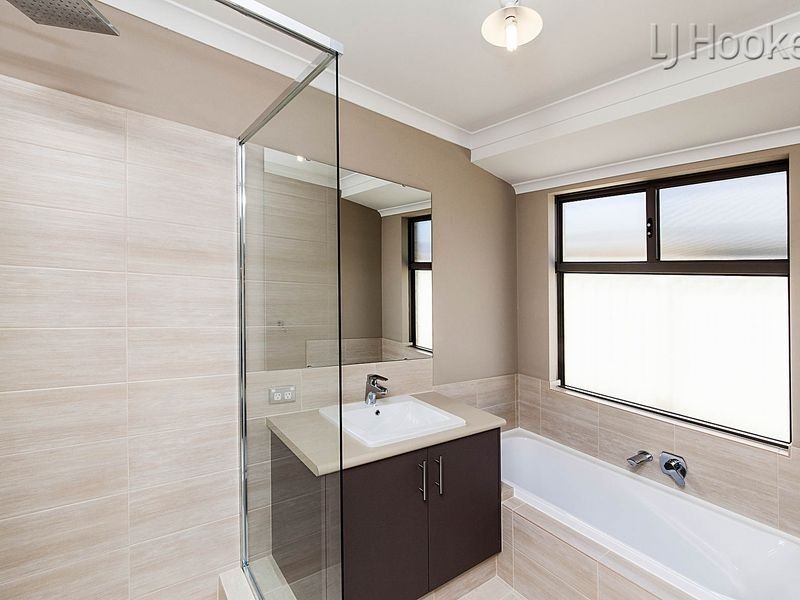 21 Battrass Loop, Baldivis WA 6171