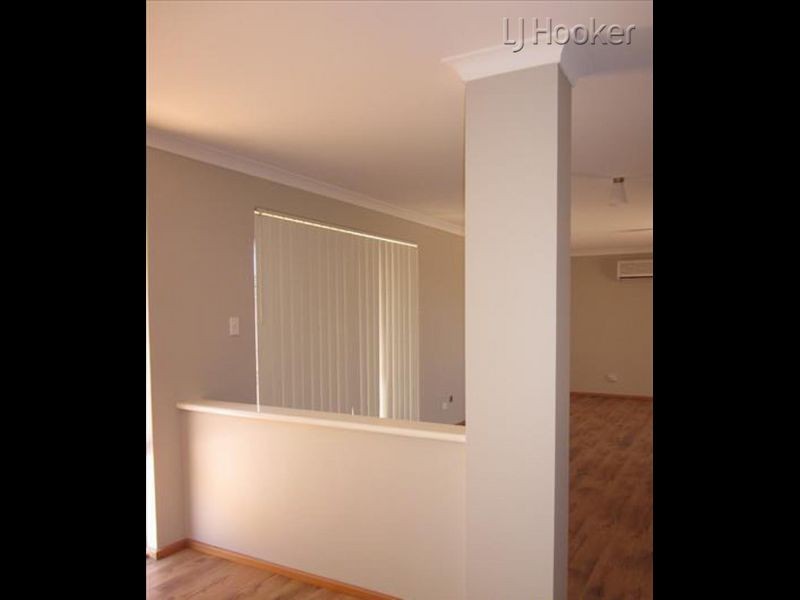 10 Dunsky Pass, Secret Harbour WA 6173