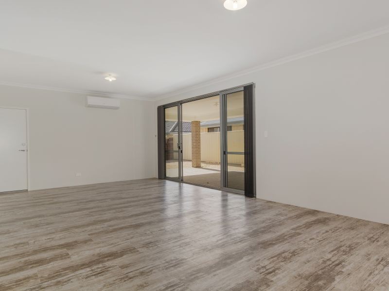 8A McKenzie Road, Shoalwater WA 6169