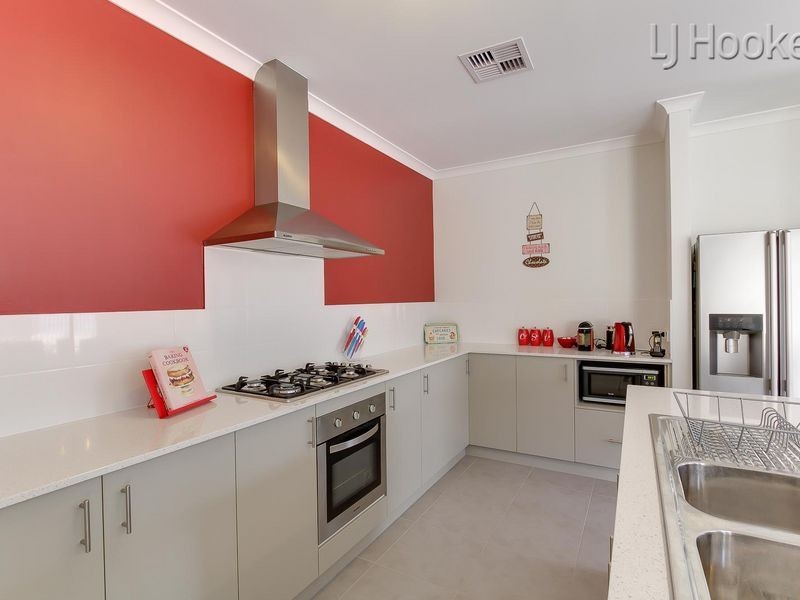 15 Copenhagen Street, Baldivis WA 6171
