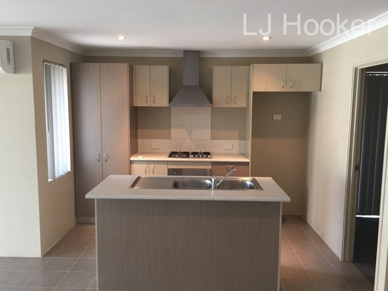 71 Lennox Drive, Secret Harbour WA 6173