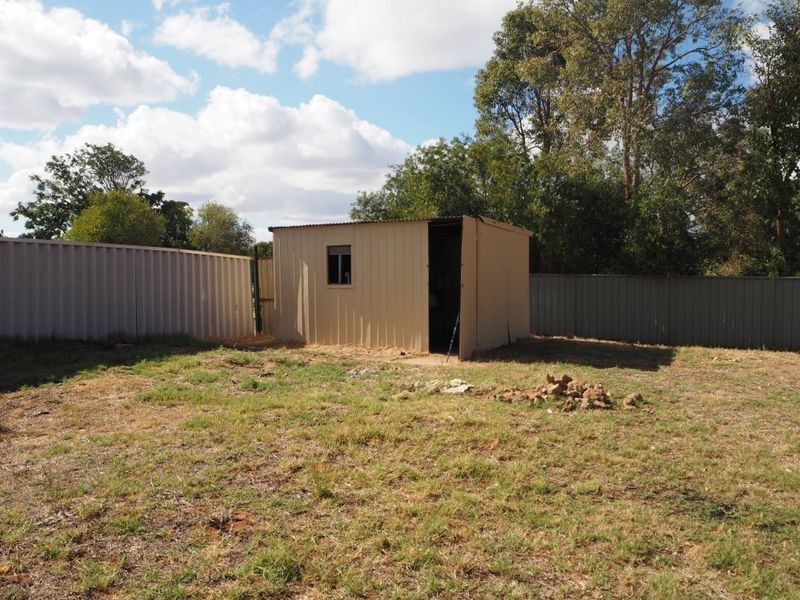 31 Steward Way, Orelia WA 6167