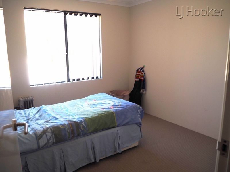 16 Carcione Avenue, Secret Harbour WA 6173