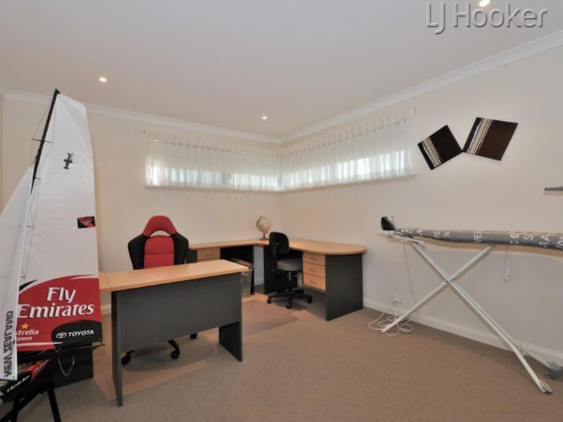 82 Waterfront Parkway, Shoalwater WA 6169