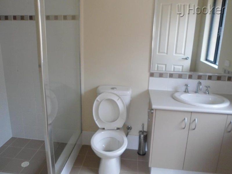 29 Lucky Bay Road, Secret Harbour WA 6173