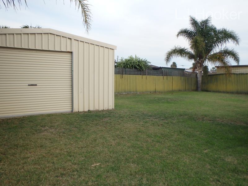 9 Townsend Road, Rockingham WA 6168