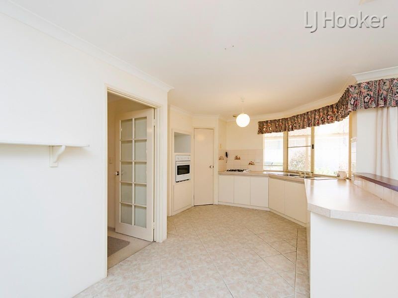 12 Sheathbill Court, Safety Bay WA 6169