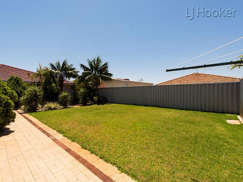 12 Sheathbill Court, Safety Bay WA 6169