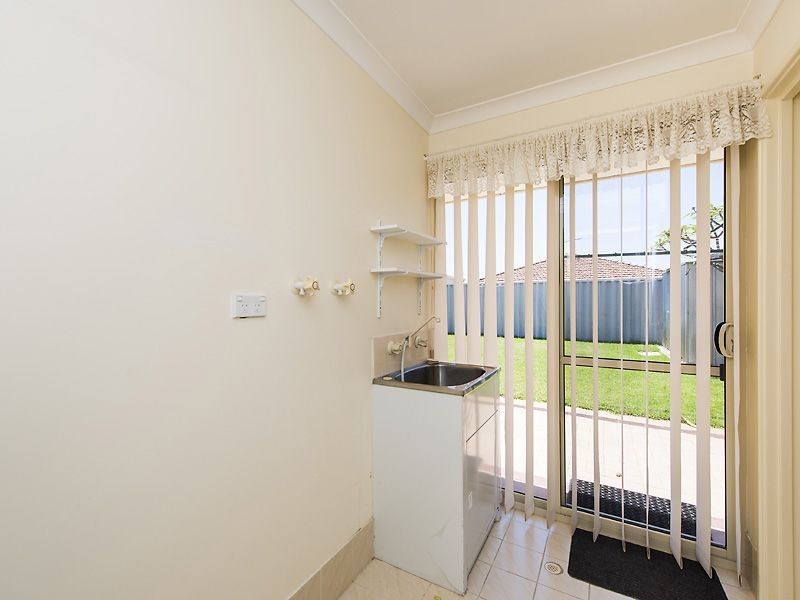 12 Sheathbill Court, Safety Bay WA 6169