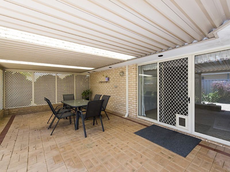 12 Sheathbill Court, Safety Bay WA 6169