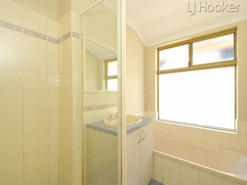 46 Forty Road, Secret Harbour WA 6173