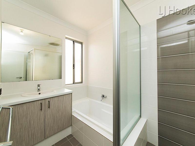 38 Dennis Retreat, Baldivis WA 6171