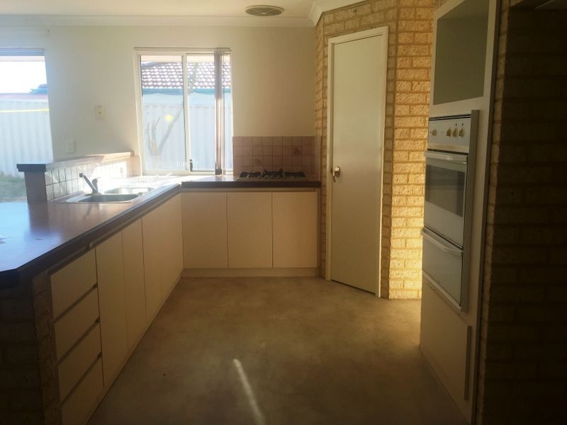 94 Grand Ocean Boulevard, Port Kennedy WA 6172