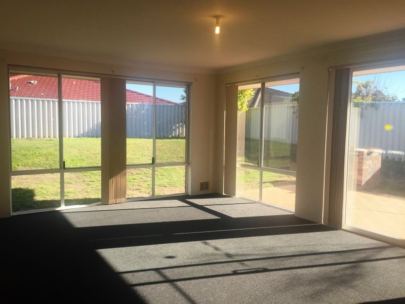 94 Grand Ocean Boulevard, Port Kennedy WA 6172