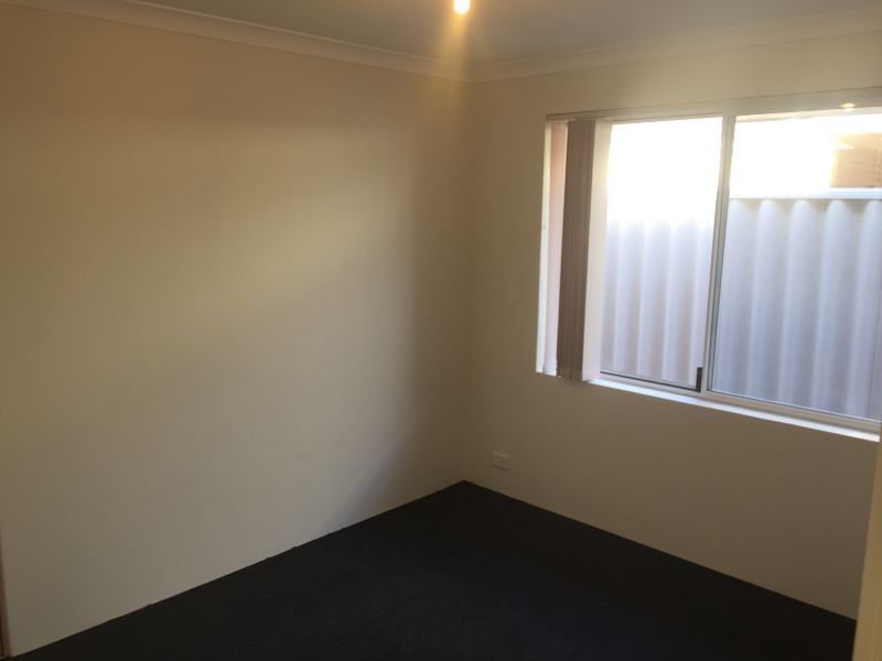 94 Grand Ocean Boulevard, Port Kennedy WA 6172