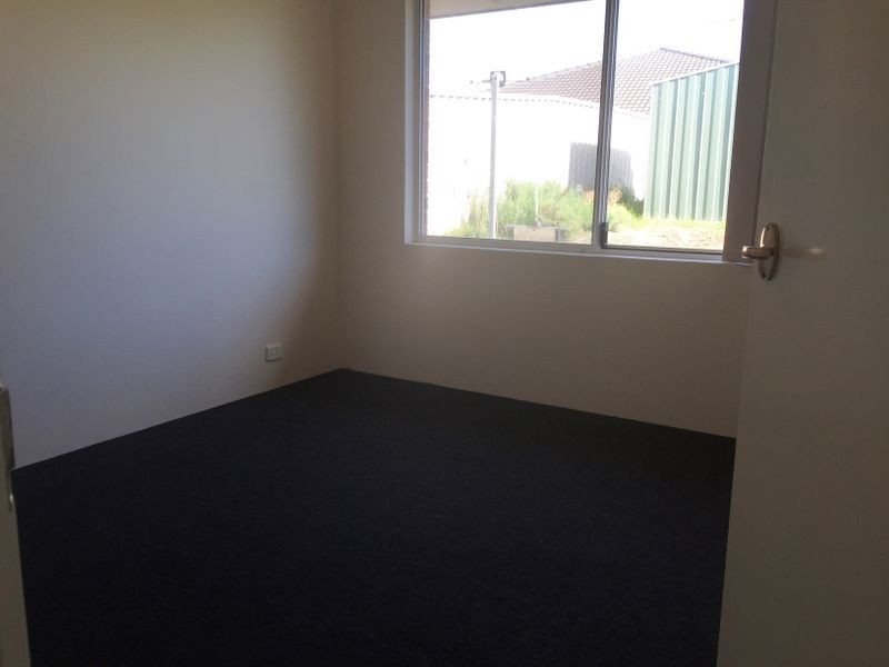 94 Grand Ocean Boulevard, Port Kennedy WA 6172