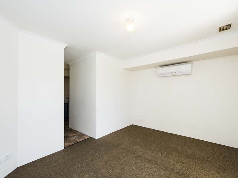 14 McLean Street, Rockingham WA 6168