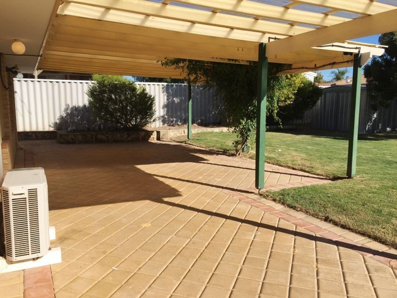 6 Pingrup Court, Waikiki WA 6169