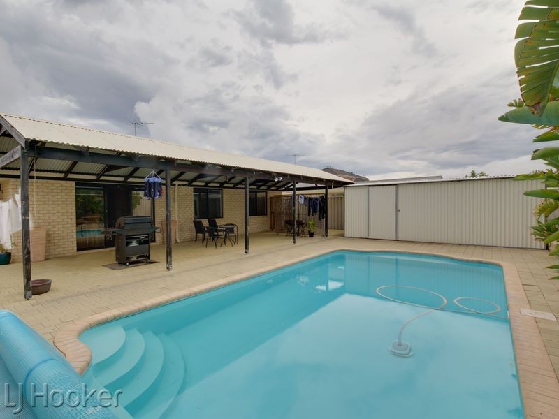 27 Saint Cloud Way, Port Kennedy WA 6172