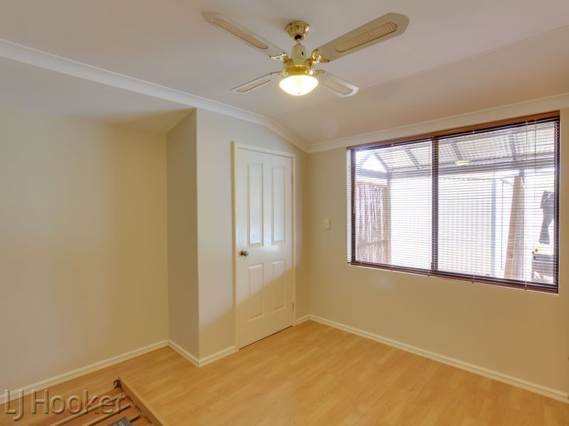 27 Saint Cloud Way, Port Kennedy WA 6172