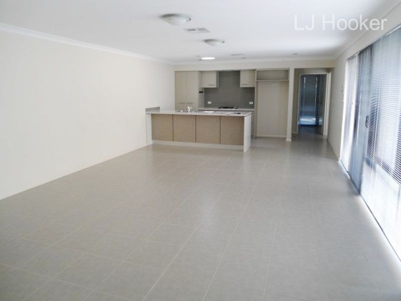 10/33 Kootingal Bend, Baldivis WA 6171