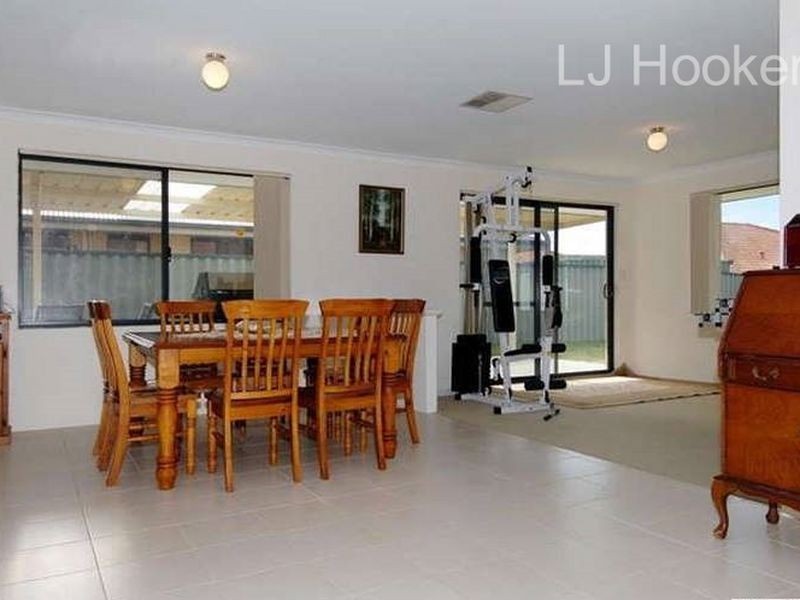 41 Antonio Circuit, Port Kennedy WA 6172