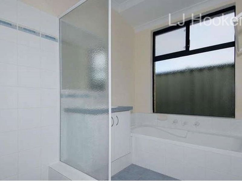 41 Antonio Circuit, Port Kennedy WA 6172