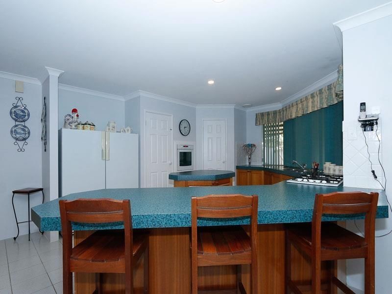 61 Leeuwin Parade, Rockingham WA 6168