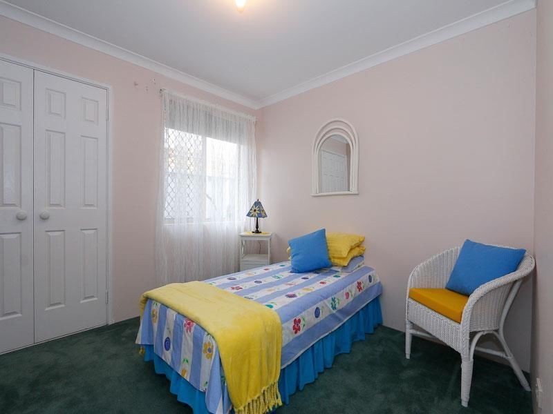 61 Leeuwin Parade, Rockingham WA 6168