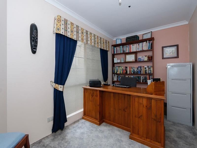 61 Leeuwin Parade, Rockingham WA 6168