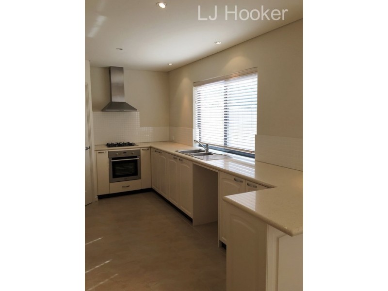 8B Victoria Street, Rockingham WA 6168