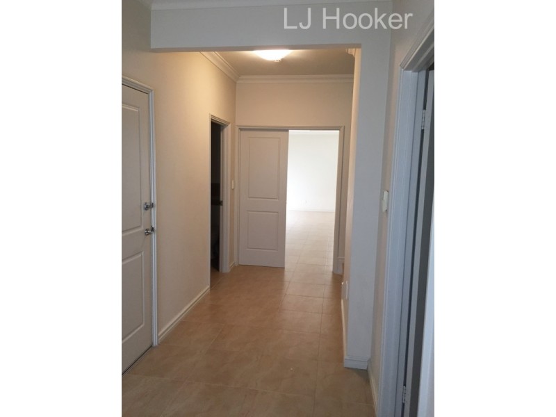 8B Victoria Street, Rockingham WA 6168