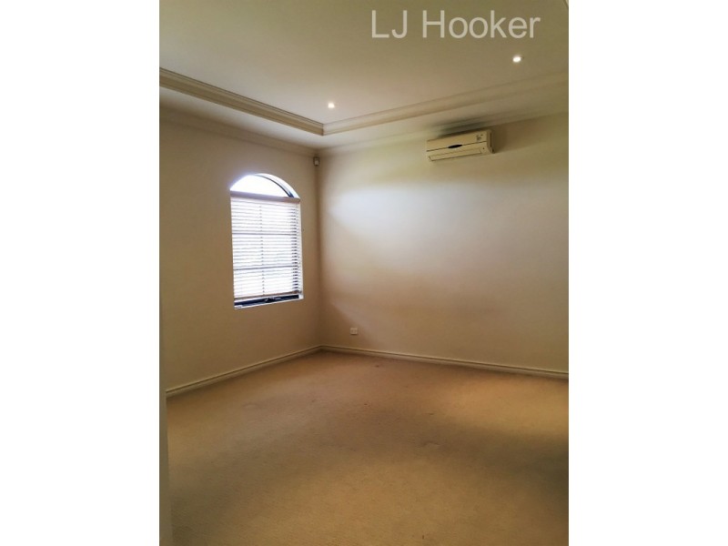 8B Victoria Street, Rockingham WA 6168