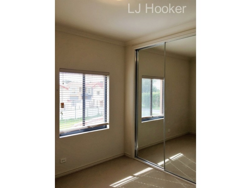 8B Victoria Street, Rockingham WA 6168