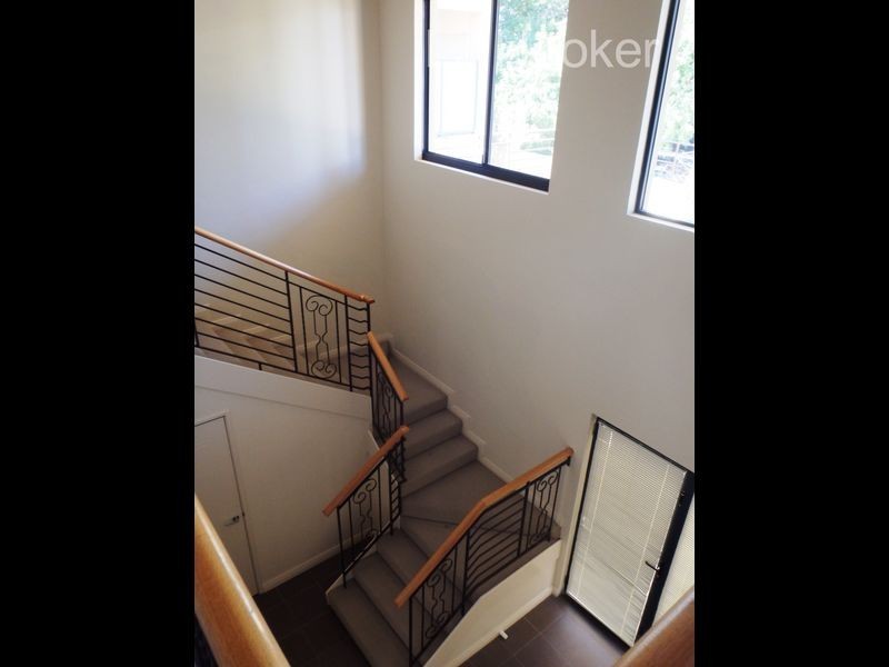 2/34 Lewington Street, Rockingham WA 6168