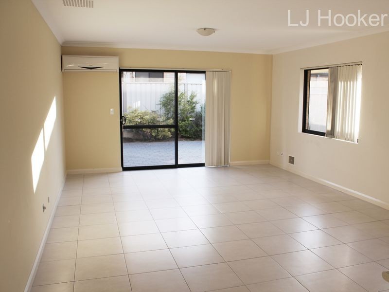 7 D’Arcole Turn, Secret Harbour WA 6173