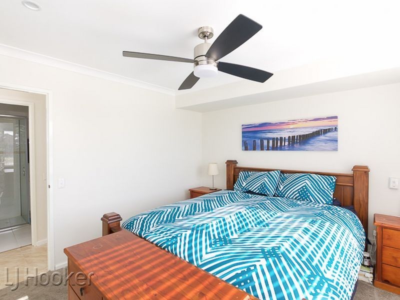 30 Rand Avenue, Waikiki WA 6169