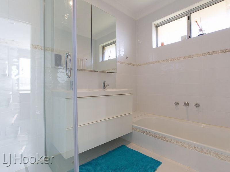 30 Rand Avenue, Waikiki WA 6169