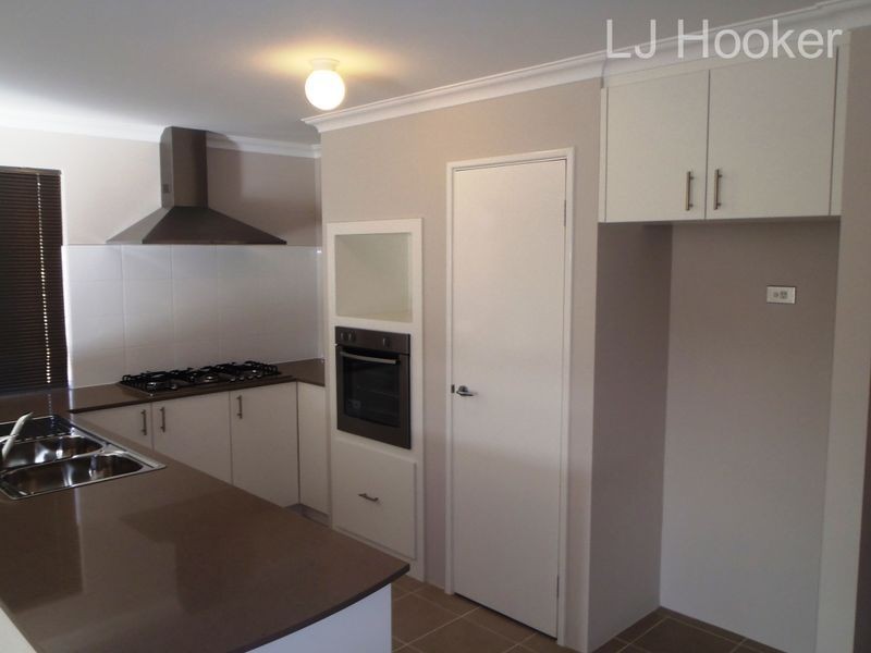 42 Smirk Road, Baldivis WA 6171