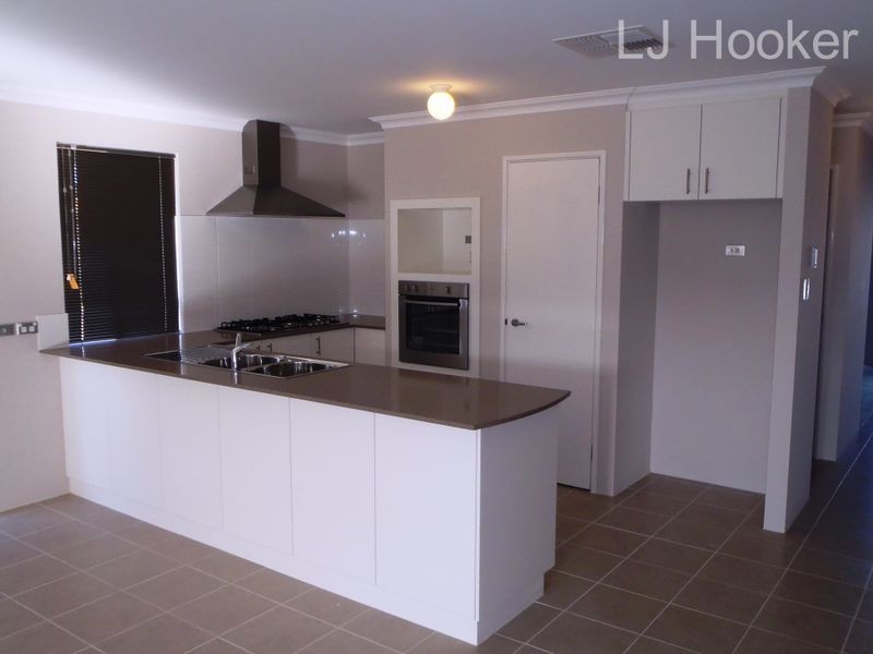 42 Smirk Road, Baldivis WA 6171