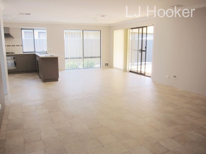 10 Songlark Court, Baldivis WA 6171