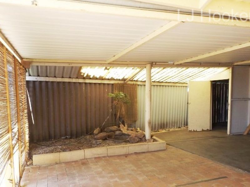 4 Weebo Street, Golden Bay WA 6174