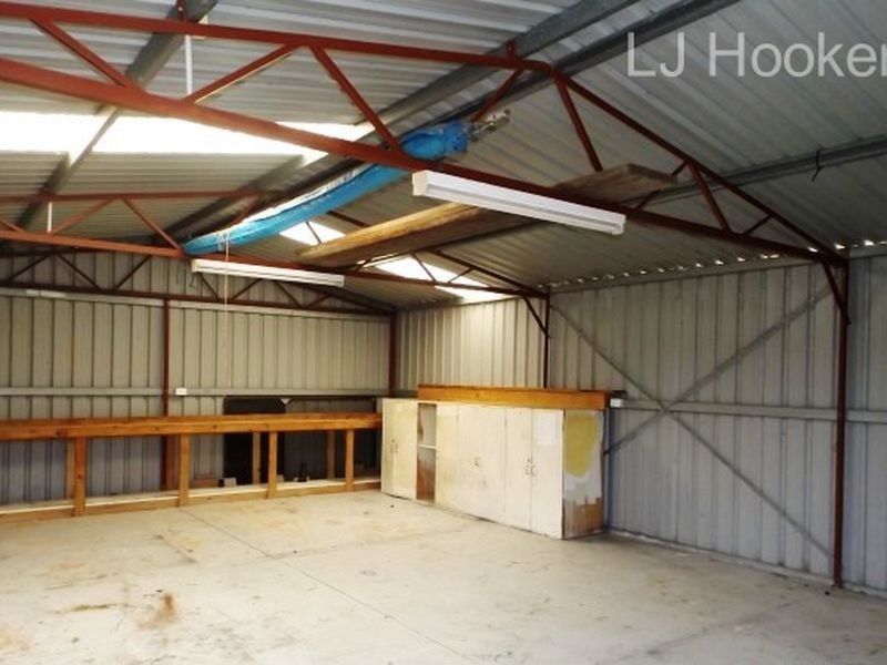 4 Weebo Street, Golden Bay WA 6174