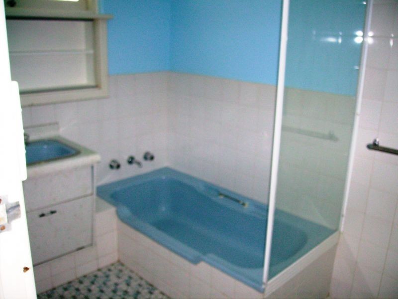 11 Stoner Street, Rockingham WA 6168