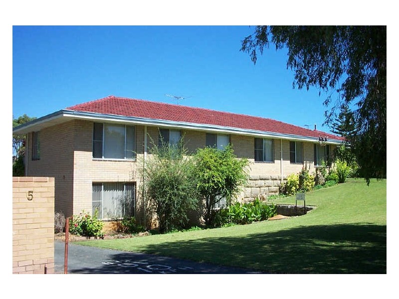 5/5-7 Jecks Street, Rockingham WA 6168