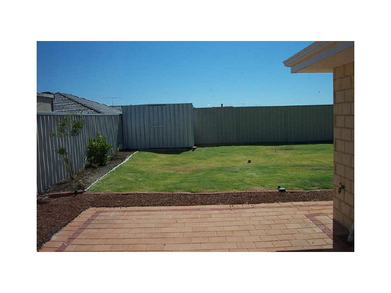 76 Endeavor Drive, Port Kennedy WA 6172