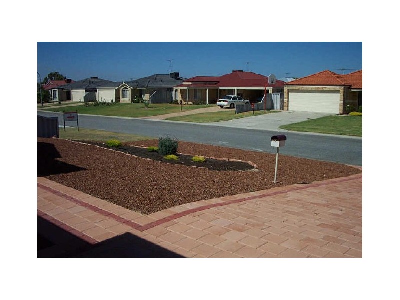 76 Endeavor Drive, Port Kennedy WA 6172