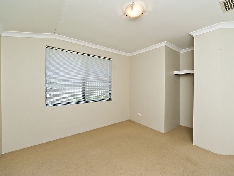 10 Althorpe Crescent, Port Kennedy WA 6172