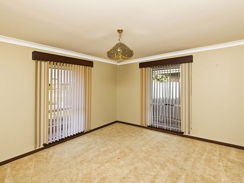 16 Seahaven Street, Safety Bay WA 6169