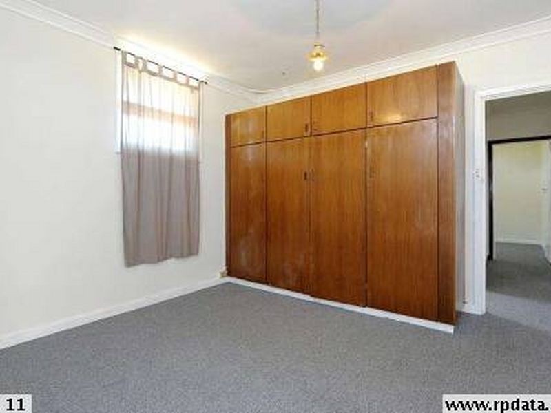 10 Columbia Close, Rockingham WA 6168